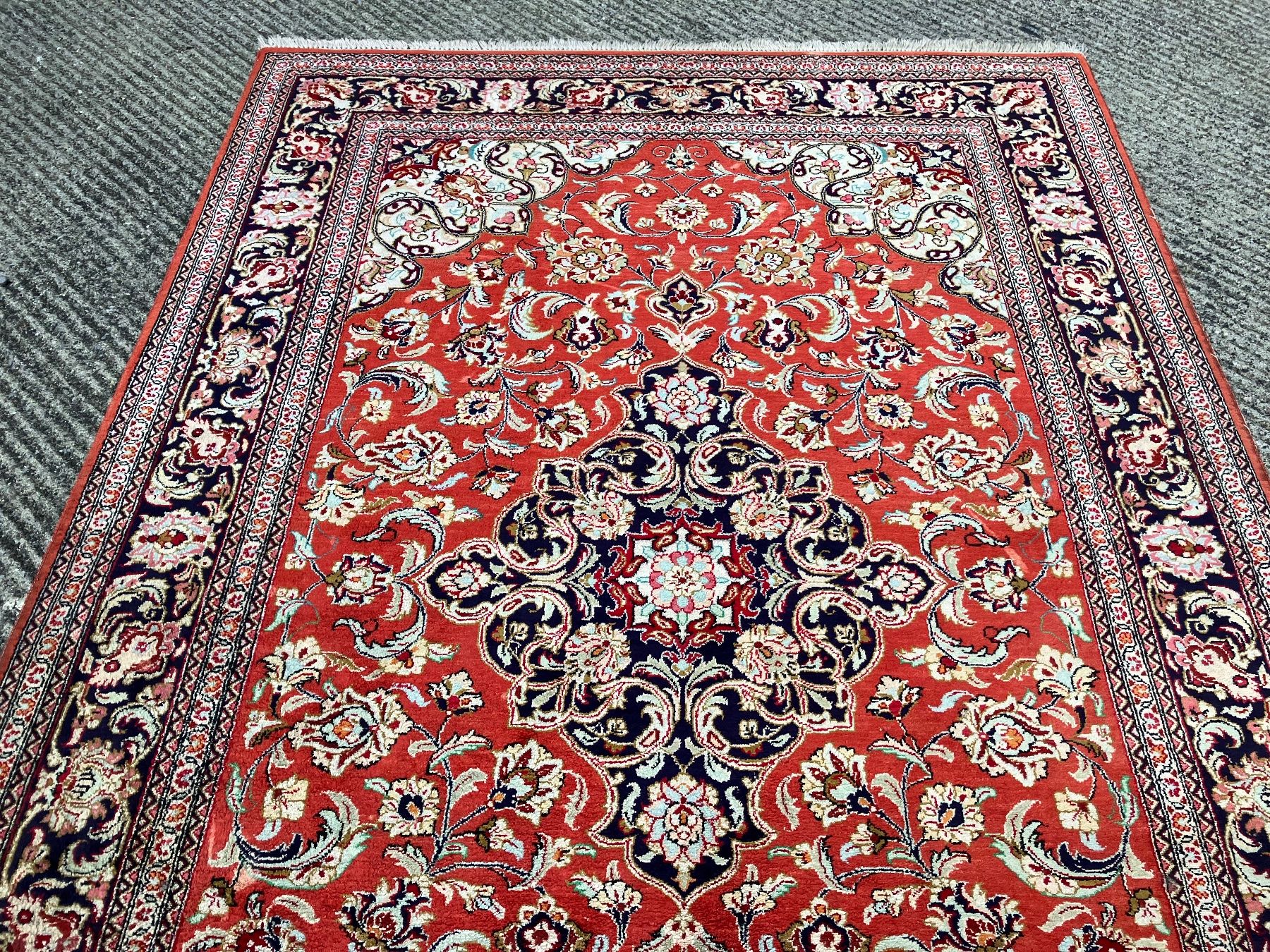 Tappeti: GHOM SEIDENTEPPICH PERSER 118X79 cm – Usato da Zürich venduto da otomado