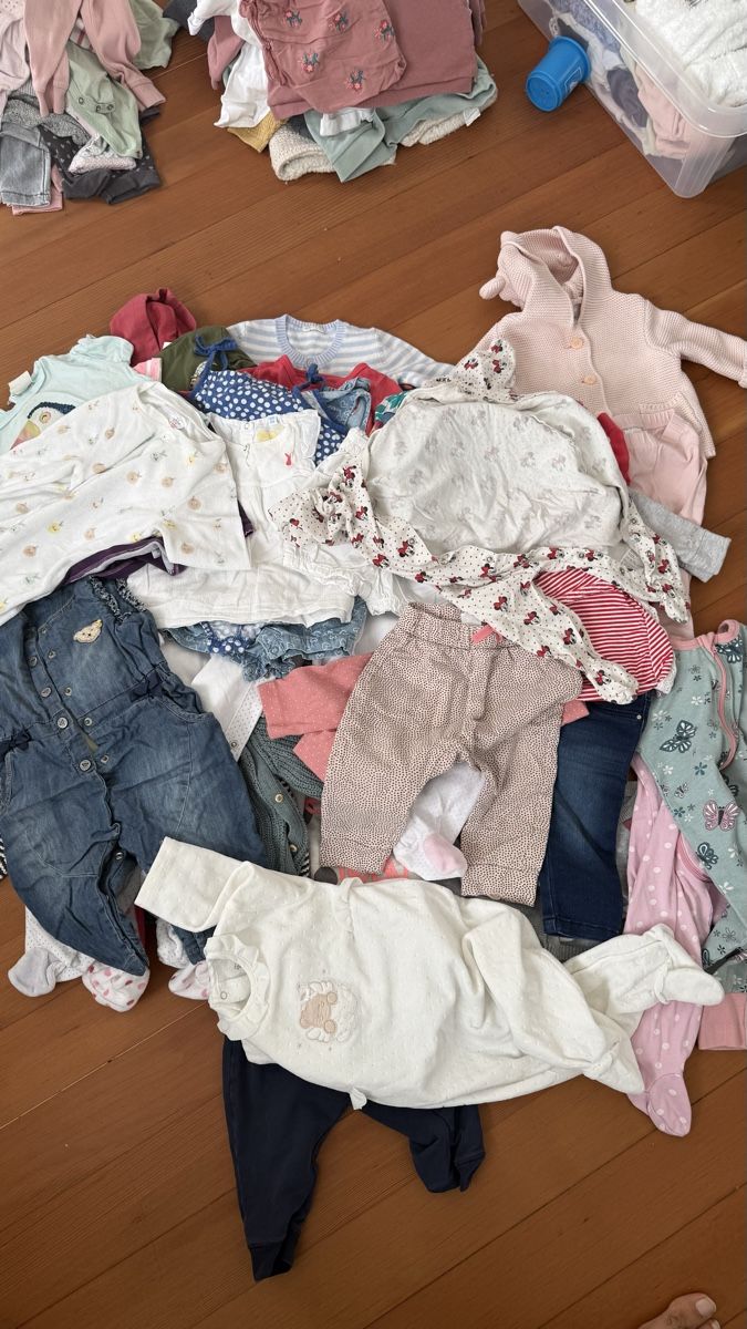 Lotti & Set di vestiti: Kleiderpaket Grösse 68 – Usato da Zürich venduto da Daniman 2