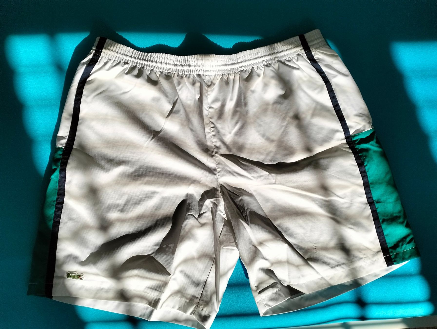 Lacoste Pantaloni: Lacoste Shorts – Usato da Uster venduto da KarlZH