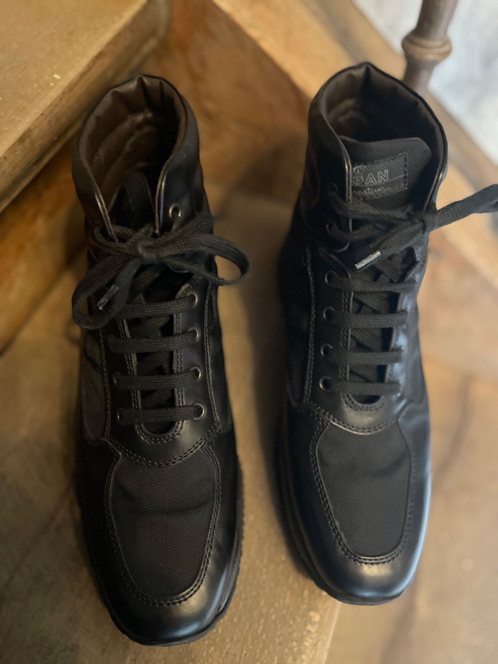 Hogan Scarpe da donna: HOGAN Winterschuhe, schwarz, Gr. 39 1/2 – Usato da Baar venduto da koala9