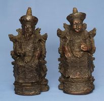 2 ältere chinesische Figuren Kaiserpaar
