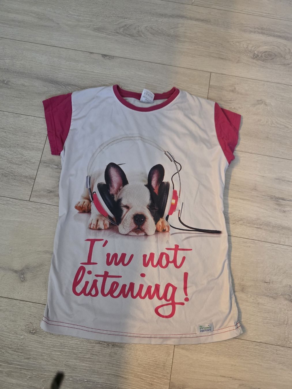 Hemden, T-Shirts & Polos: Kinder T-Shirt mit Hund 9-10  – Gebraucht aus Wigoltingen von Zuckerfee84
