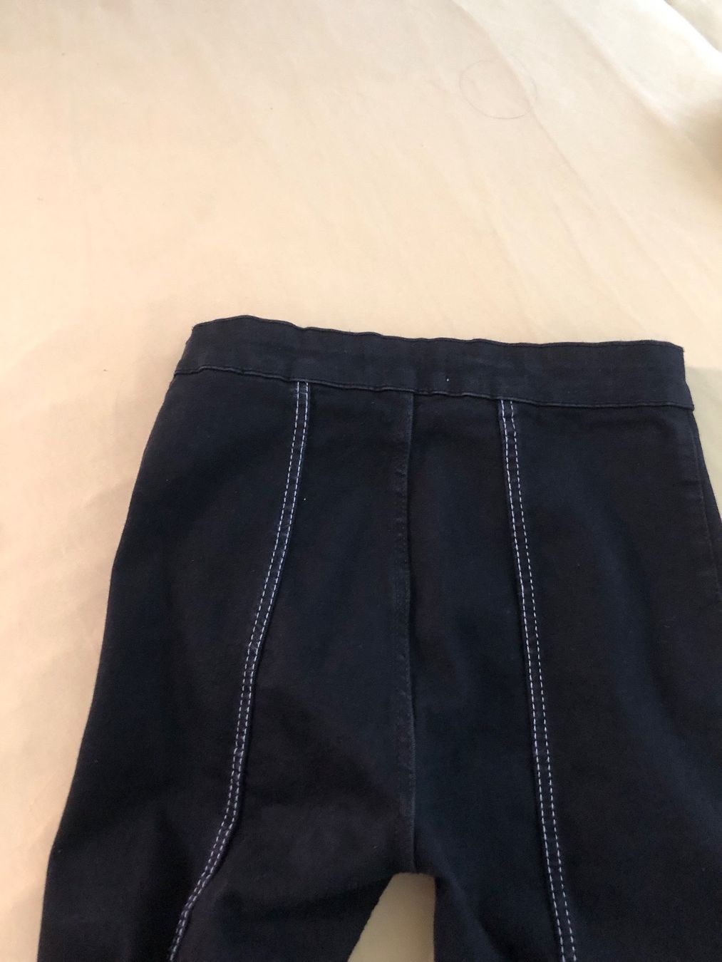 Zara Jeans: Zara Jeggins Gr. 32 – Nuovo (secondo la descrizione) da Schaffhausen venduto da Fixier 7