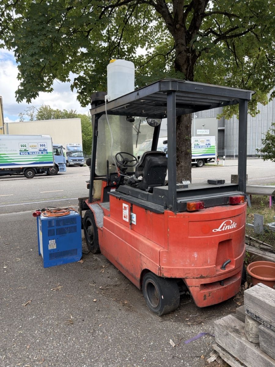 Linde Gabelstapler & Hubwagen: Gabelstapler Linde E40 4t Stapler – Defekt aus Schlieren von SevinKeiler 2