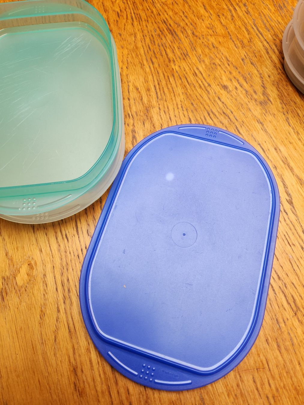 Tupperware Behälter & Ähnliches: Tupperware 3 teiliger Traiteur – Gebraucht aus Gstaad von Meiel2020