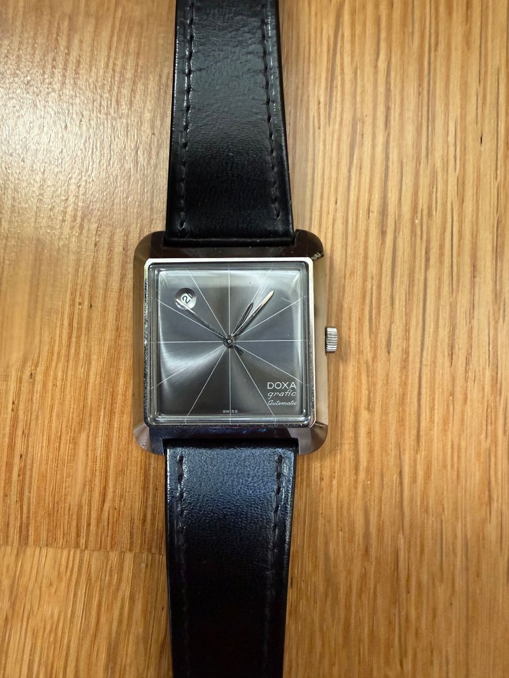 Doxa Uhren: Doxa Grafik automatic, NOS, 1963 Bauhaus-Stil – Gebraucht aus zürich von greenmodul 7