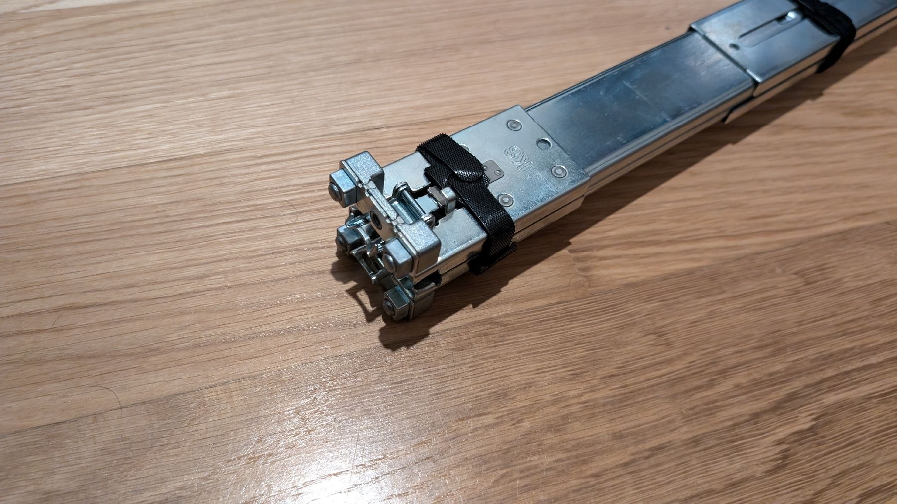 Server: Server rails, adjustable lenght – Neu (gemäss Beschreibung) aus Schlieren von Racca92 2