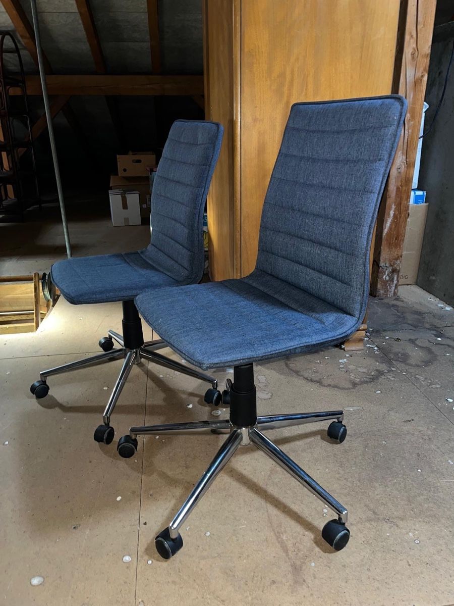 Ikea Sedie: Bürostühle 2er Set blau gut erhalten – Usato da Biel/Bienne venduto da a.hirzel 1