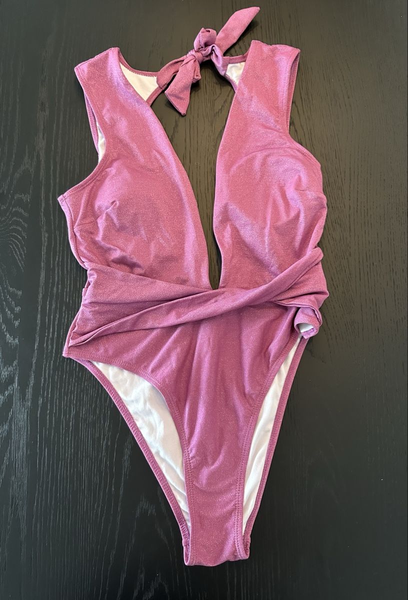Costumi da bagno & Bikini: Beautiful Swimsuit – Nuovo (secondo la descrizione) da Zürich venduto da juz_2t2j 2