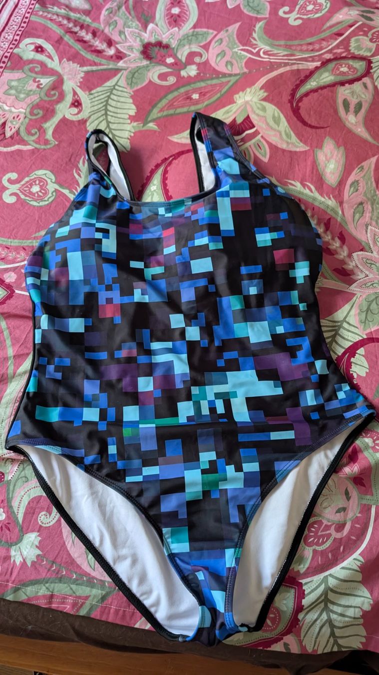 Badekleider & Bikinis: Maillot de bain – Gebraucht aus Bernex von Natalys
