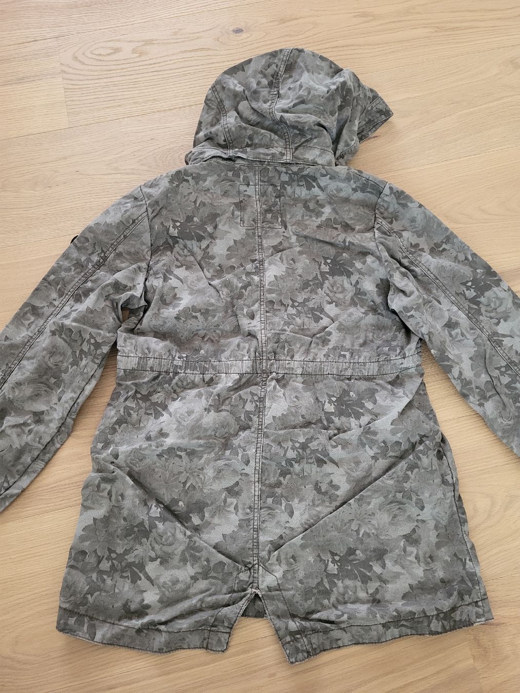 H&M Giacche & Cappotti: Jacke für Mädchen – Usato da Wittenbach venduto da pambob 2