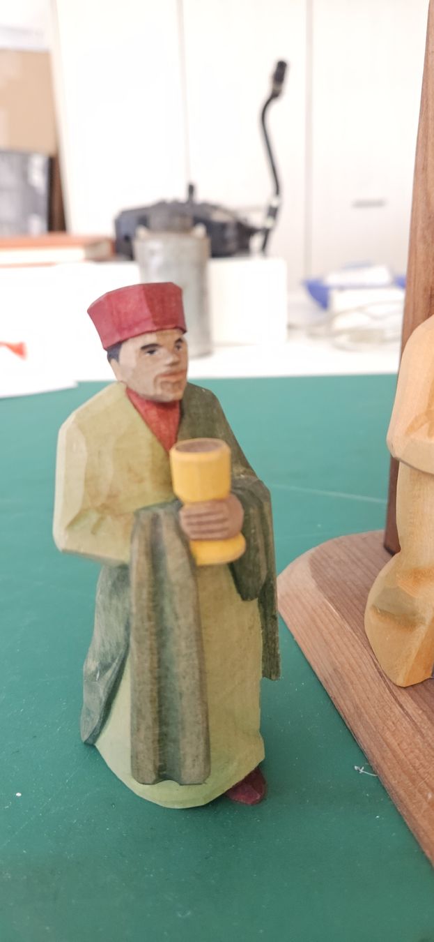 Statuette: Weihnachtskrippe Krippenfiguren Brienzer Holzbildhauerei AG – Usato da Nürensdorf venduto da salibeer 1