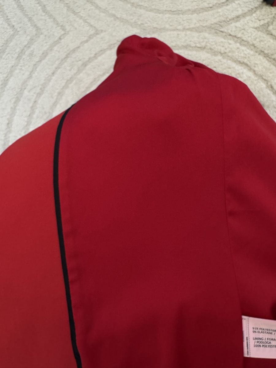 Mango Giacche: Mango Blazer Rot (S) – Usato da Triesen venduto da antonellaaa_ 7