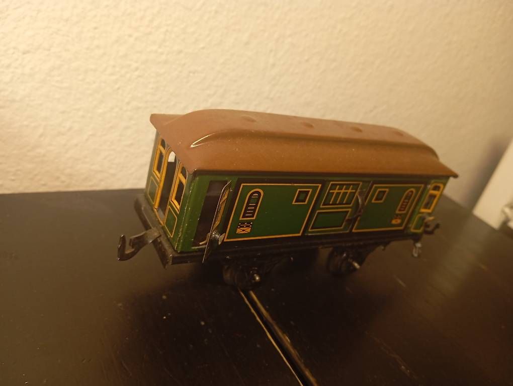 Bing Modellini di ferrovie: Bing Gepäck wagen – Usato da Basel venduto da Petergunn 1