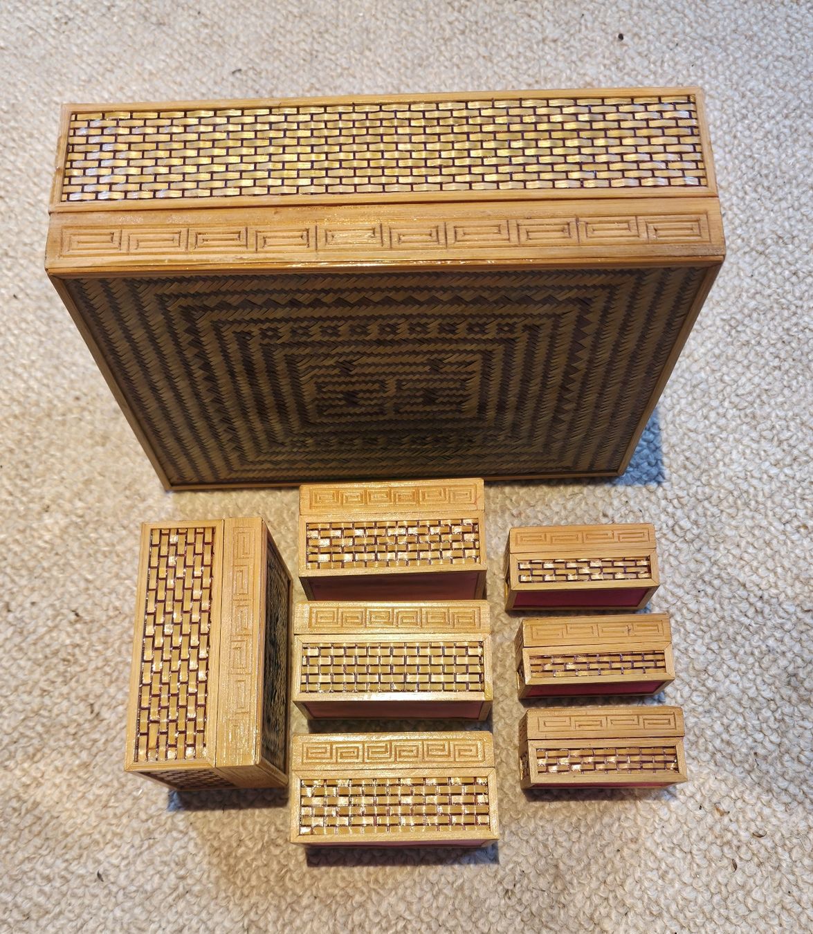 Transportkisten: Box mit chlienere  Böxlie / Rattan – Gebraucht aus Birrwil von maz_rb66 5