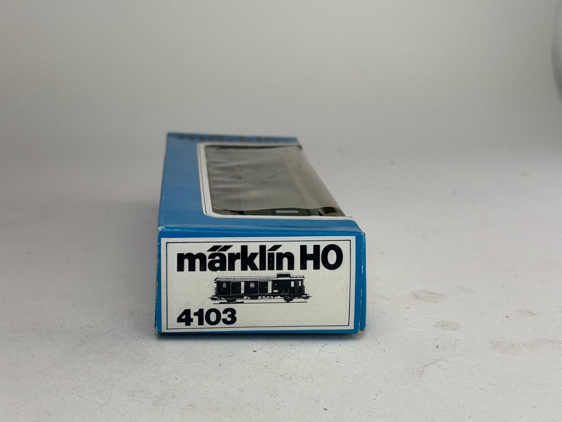 Märklin Modelleisenbahnen: EX-  Märklin Gepäckwagen 4103 – Gebraucht aus Elm von Wikmtz 1