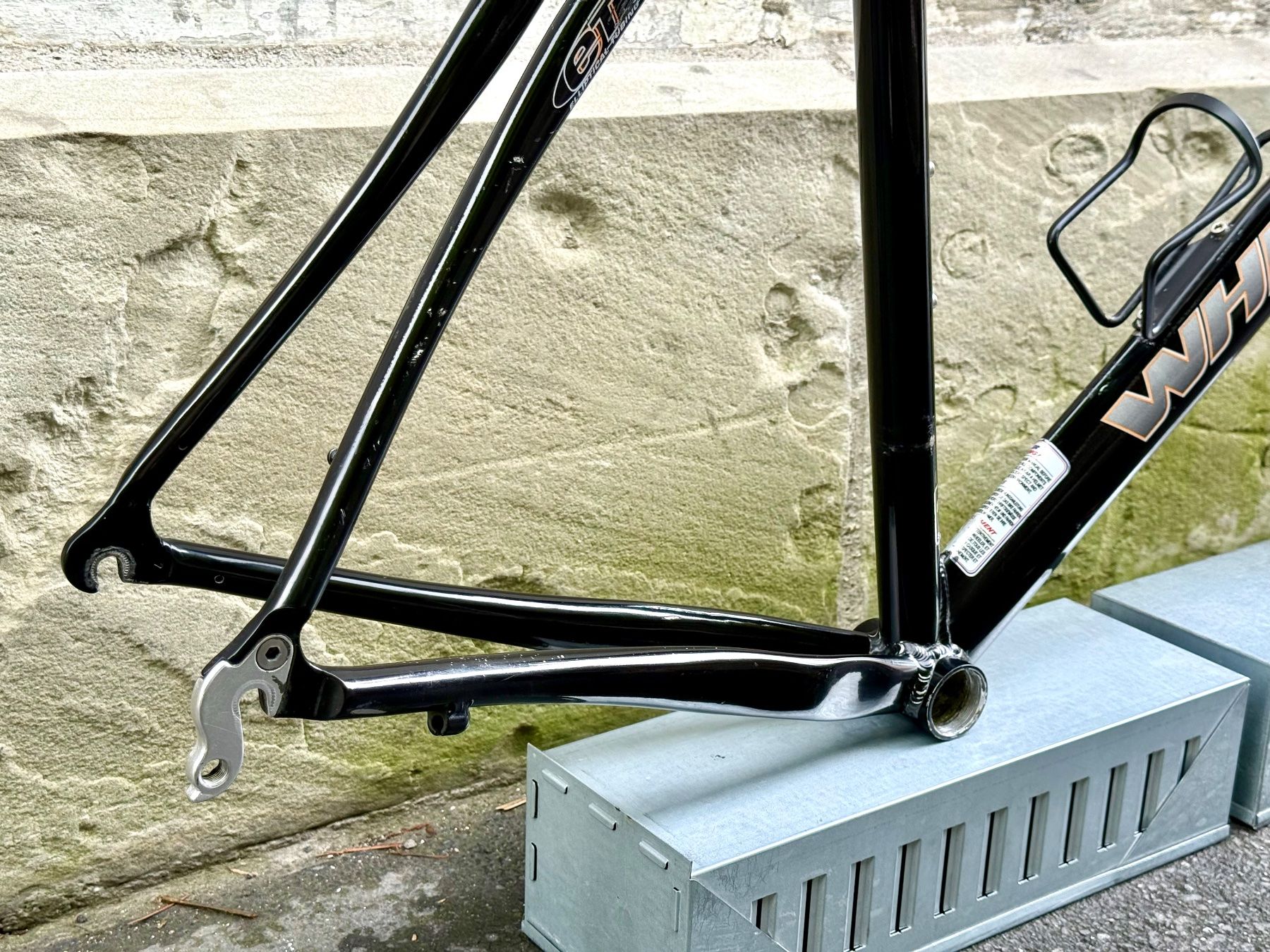 Trek Pezzi di ricambio: WHEELER 6100 RACING Aluminium 28" Frameset Rahmen Size 58 – Usato da Luzern venduto da bikeandbeltcom 6
