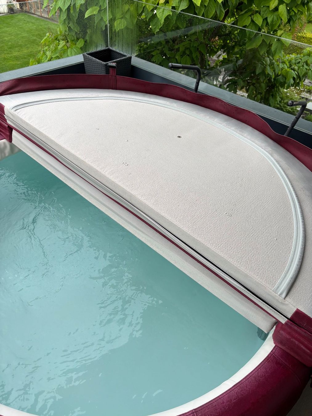 Softub Whirlpool: Whirlpool Softub Legend – Usato da Winznau venduto da gic_7ljs