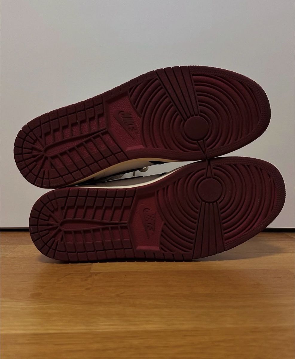 Jordan Chaussures hommes: Jordan 1 High "Union Blacktoe" – D'occasion à Basel par Kevinbuckcards 3