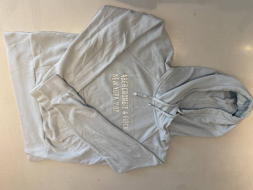 Pullover & Sweatshirts: Abercrombie Pullover – Gebraucht aus Zürich von ser_6jwp 1