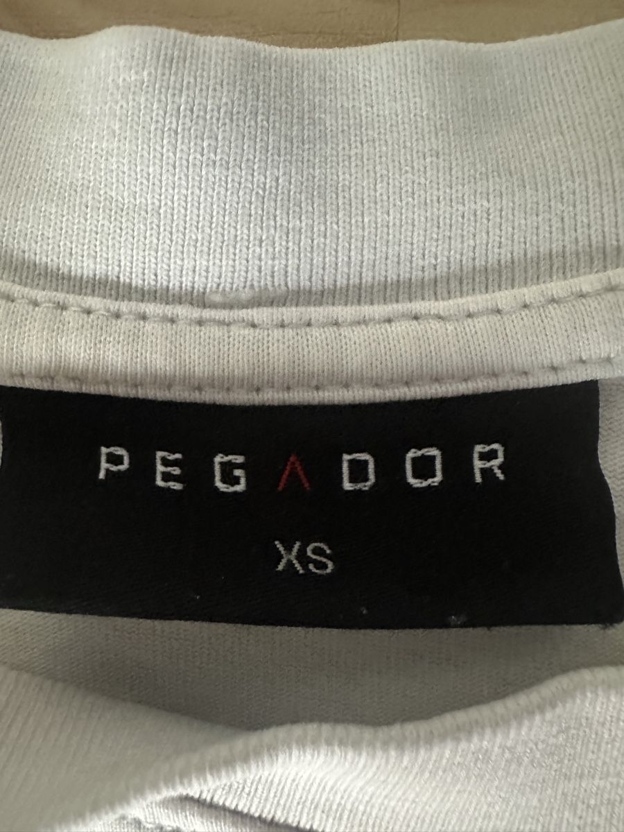 Pegador T-shirt: Oversized Pegador Tee – Usato da Chur venduto da dajan.17 1