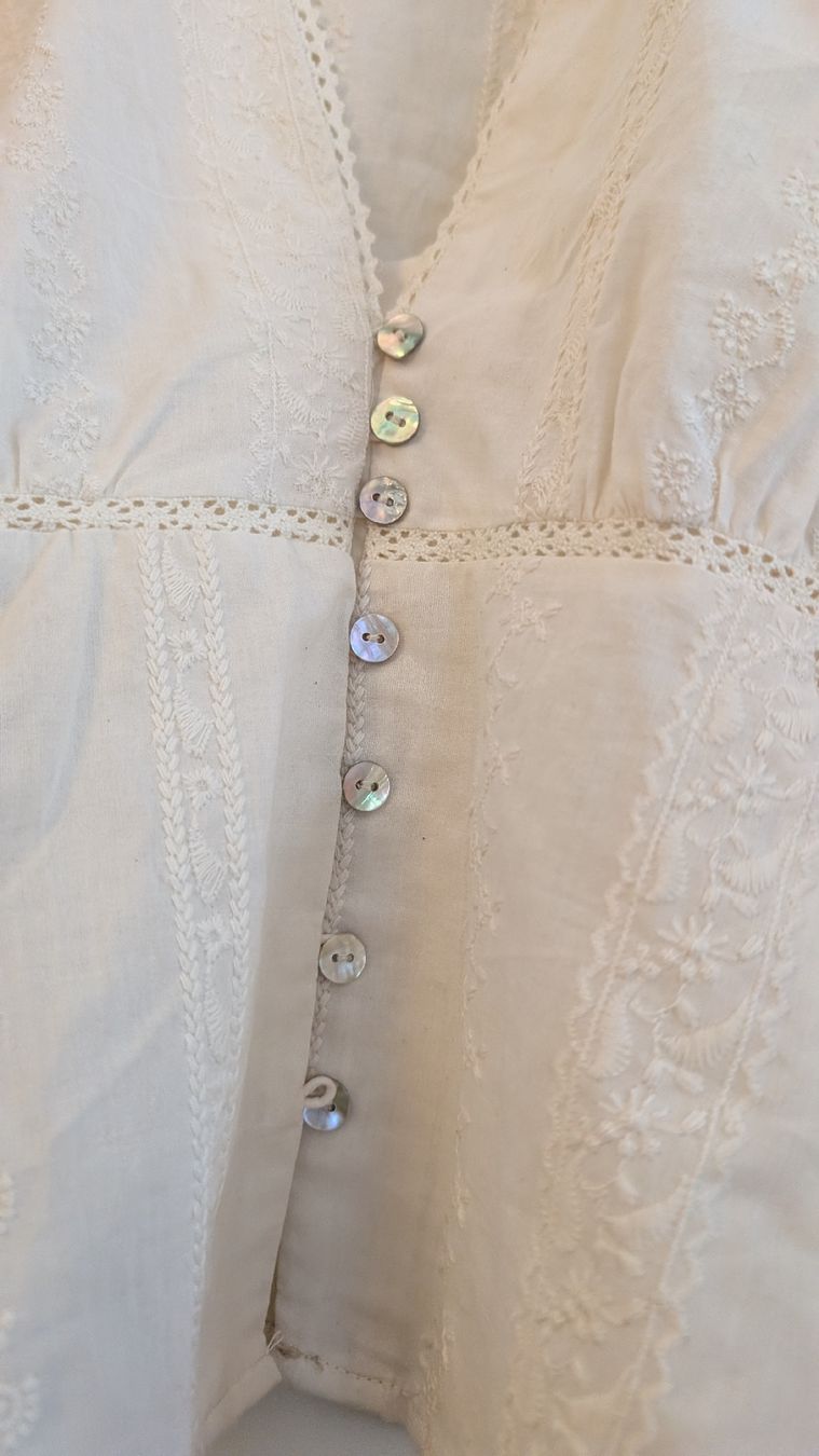 Zara Camicette: Blouse Zara – Nuovo (secondo la descrizione) da La Conversion venduto da deborah22 1