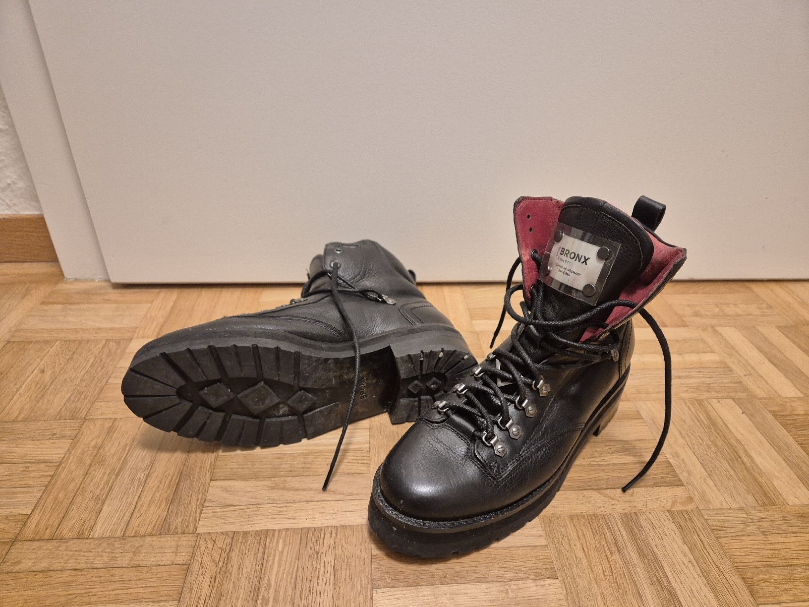 Scarpe da donna: Bronx Lederstiefel, Grösse 40, neuwertig – Nuovo (secondo la descrizione) da Pfäffikon SZ venduto da vale_111 1