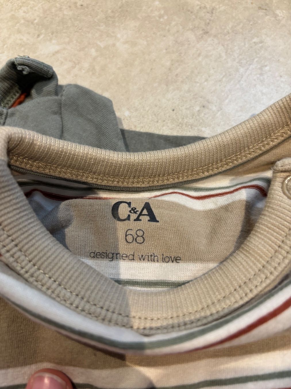 C&A Pullover & Sweatshirts: Lot pull bébé – Gebraucht aus Bressaucourt von Lamu 1