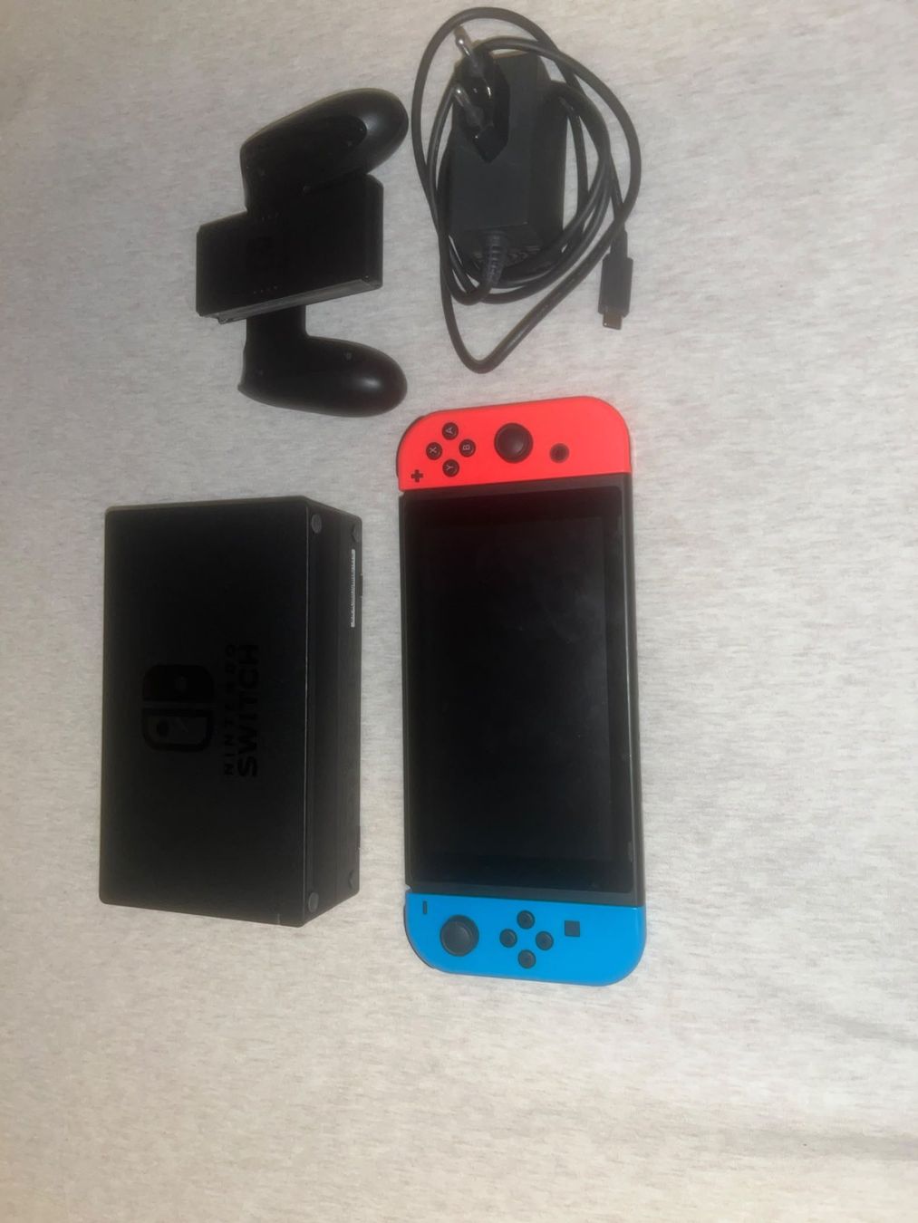 Nintendo Consoles: Nintendo Switch Rot/Blau – D'occasion à Zürich par hof_y7nz