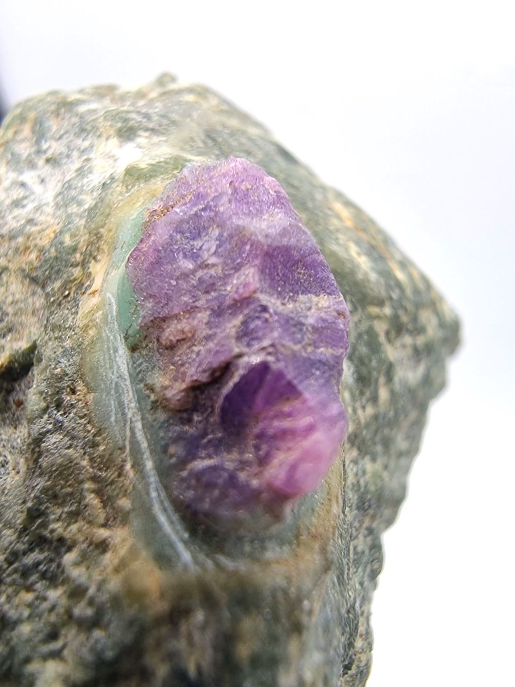 Minerali & Pietre curative: Corundum from Madagascar – Usato da Figino venduto da minshop 3
