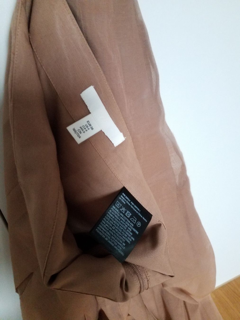 H&M Gonne: H&M skirt – Usato da Luzern venduto da _Lobster_ 4