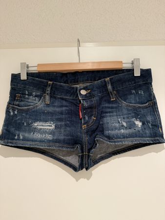 DSQUARED2 Jeans Shorts Grösse IT38