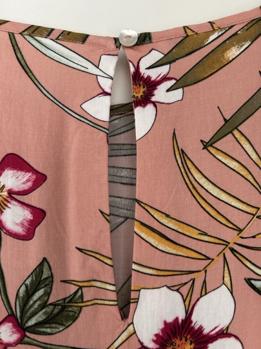 Only Camicette: Sommerbluse von Only, Grösse 40, Blumenmuster – Nuovo (secondo la descrizione) da Erlinsbach SO venduto da hallon480 2