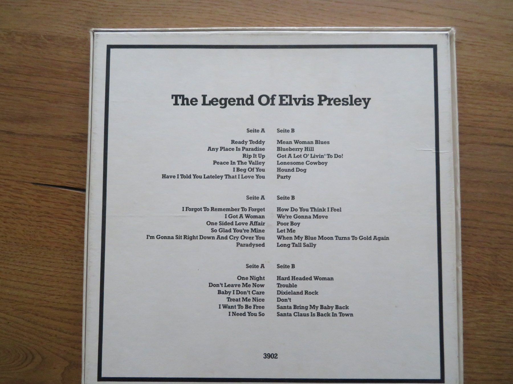 Dischi in vinile: Elvis Presley Star Box - Legend, 3 LP Set, Schallplatte – Nuovo (secondo la descrizione) da Zürich venduto da max_cp5f 1