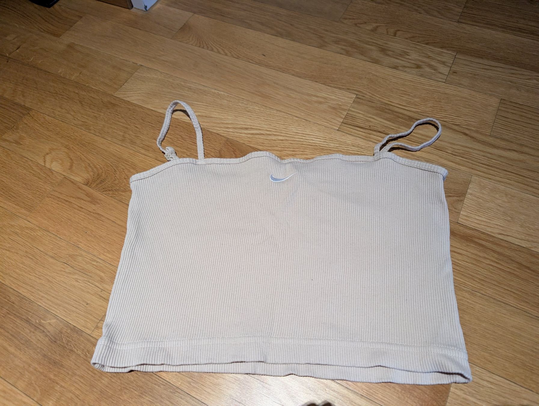 Nike Top: Nike Top Beige, Gr. S, neu – Nuovo (secondo la descrizione) da Zug venduto da sunshinestateofmind