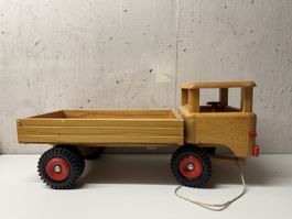 Holz Spielzeuglaster aus den 70er Vintage!