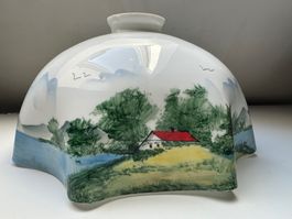 Gläserner Lampenschirm mit handbemalter Nordlandschaft