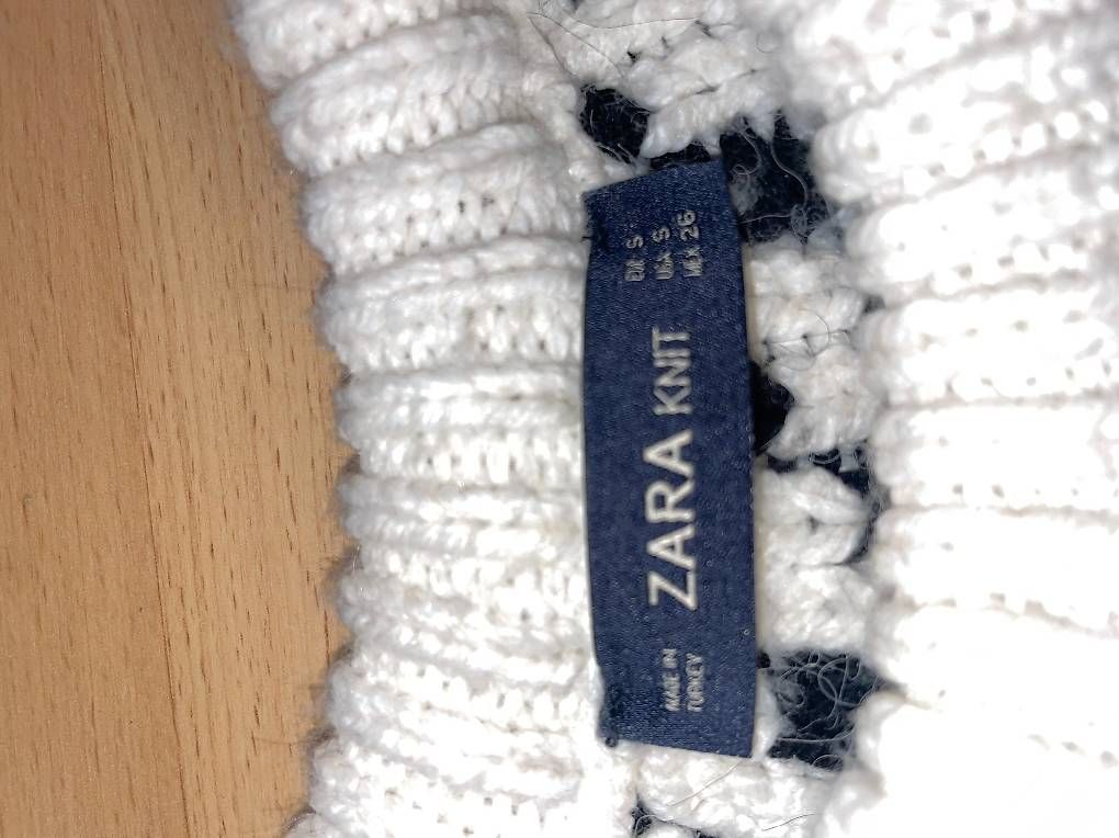 Maglioni & Felpe: Zara Damenpullover, Winterpullover, Gr. S, beige schwarz – Usato da Thun venduto da tat_wg9t 1