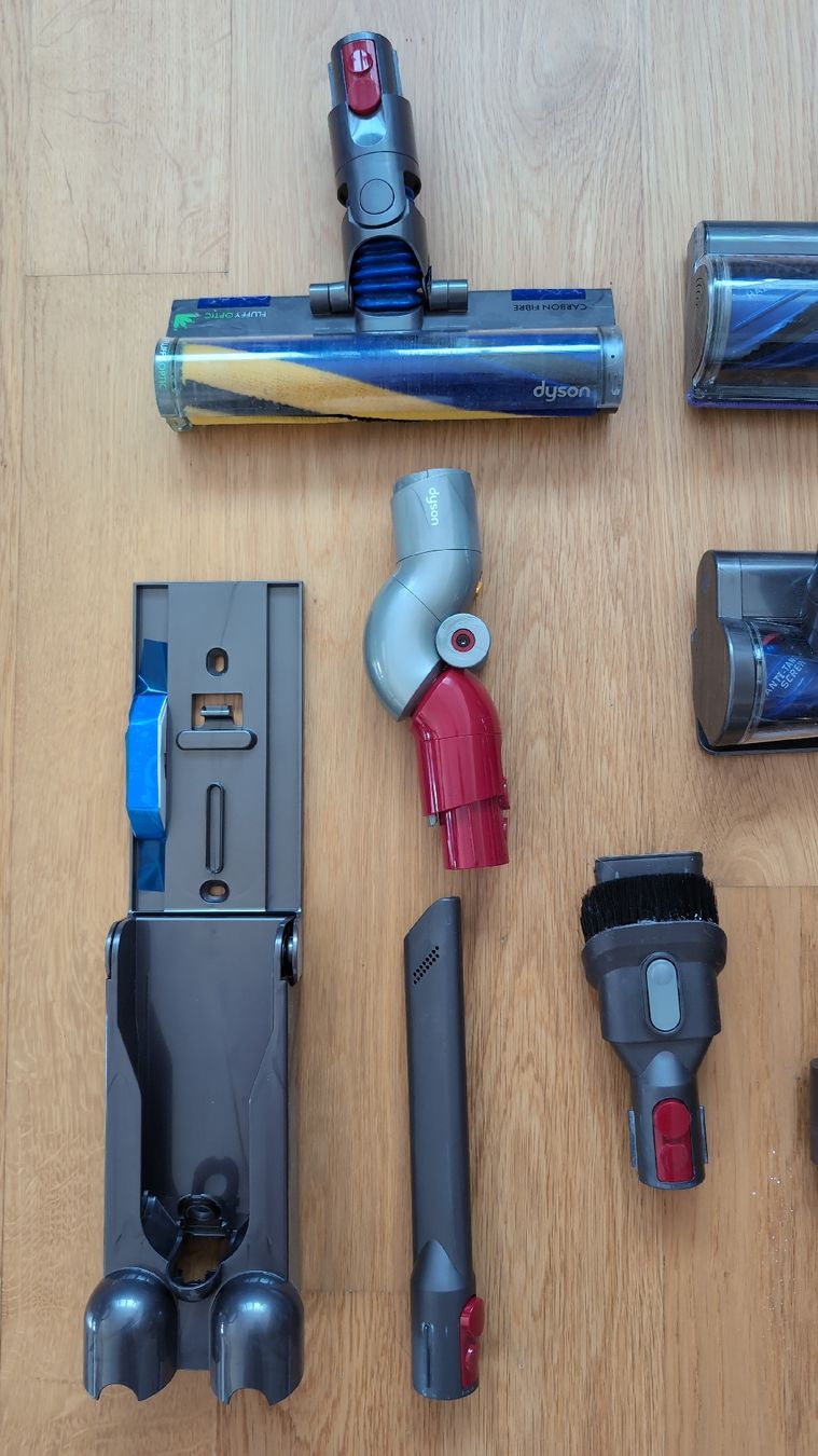 Dyson Aspirapolveri & Accessori: Dyson V12 Detect Slim Absolute Staubsauger gebraucht – Difettoso da Hasle LU venduto da _Juley_ 1