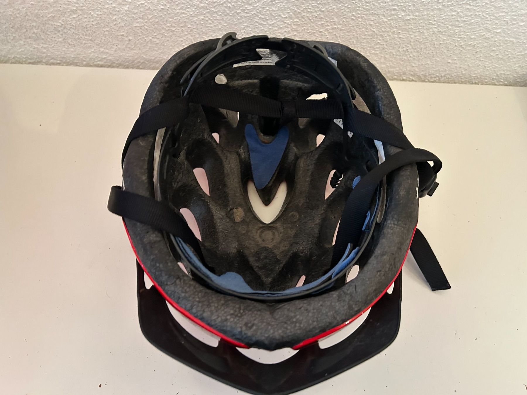 Caschi: Kinder-Velohelm, Grösse S – Usato da Buttisholz venduto da PIOTRCH 2