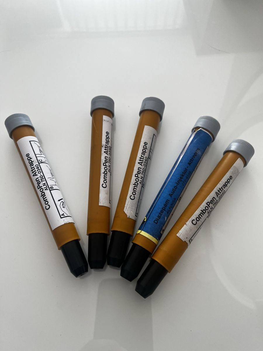 Tutti gli attrezzi: ComboPen Attrappe 5 Stück – Usato da Pfäffikon ZH venduto da Restore-Me