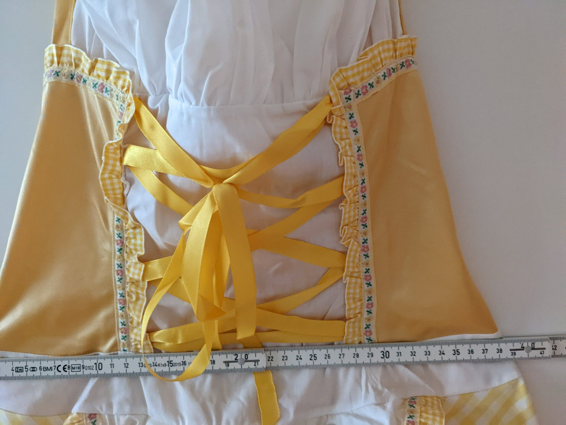 Costumi: Kostüm "Dirndl Goldi" Gr. S/M NEU! – Nuovo e nell'imballaggio originale da Benken SG venduto da olga81 3
