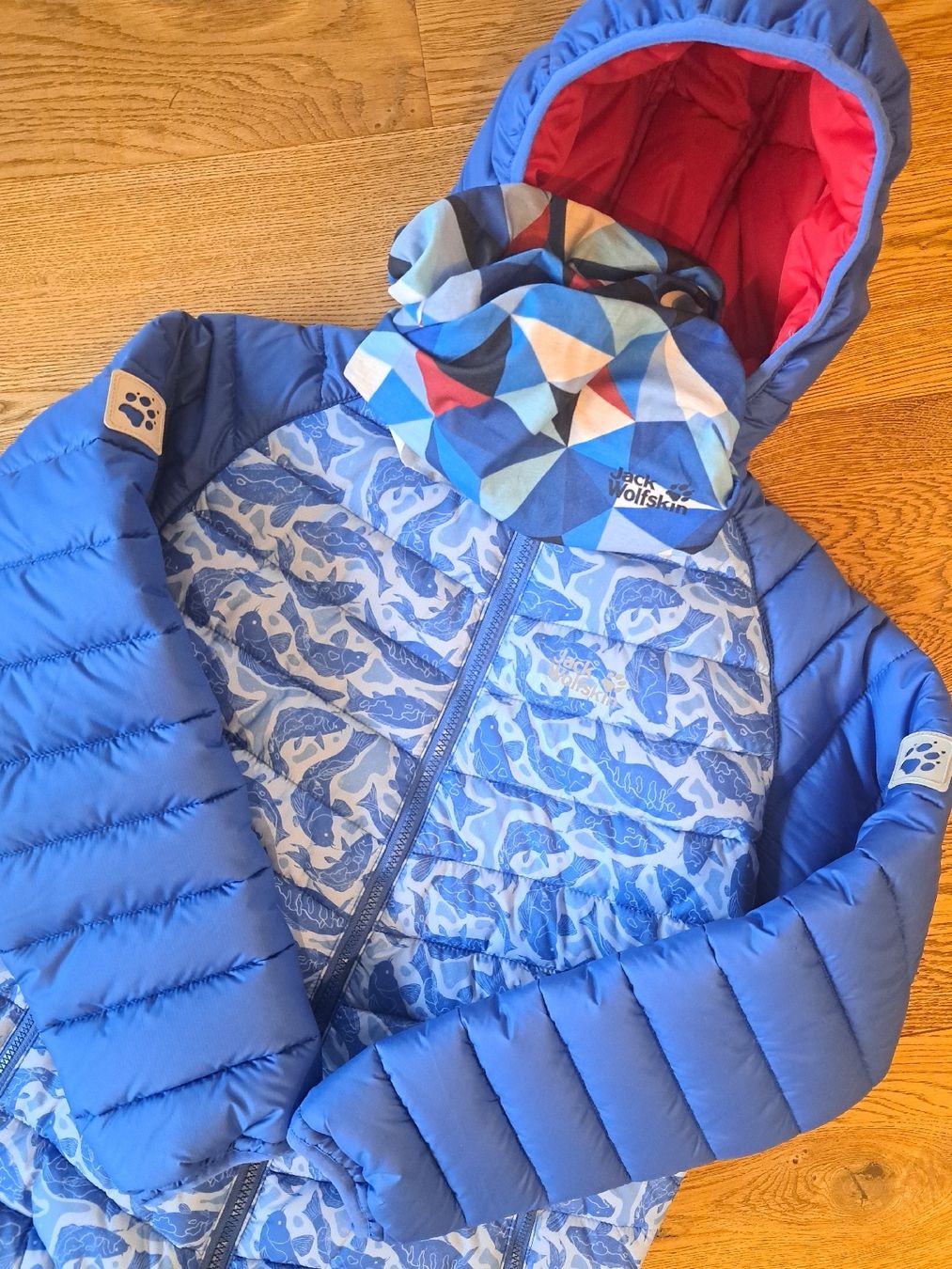 Jack Wolfskin Jacken & Mäntel: Jack Wolfskin Zenon Jacke mit Loop blau rot Herbst – Gebraucht aus bazenheid von salerno007 2
