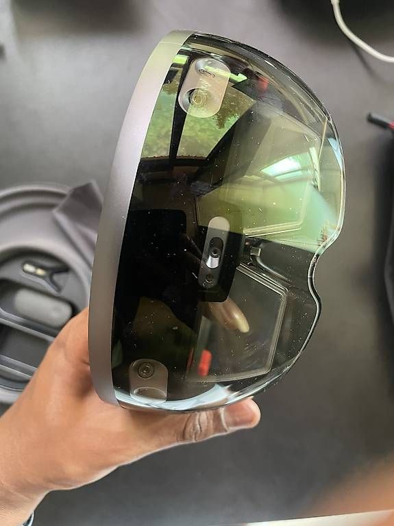 VR Brille: Microsoft HoloLens 1. Gen Modell Mixed Reality Headset  – Gebraucht aus Basel von yag2ru 3