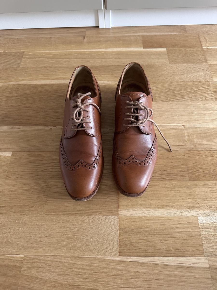 Max Mara Scarpe da donna: Max Mara Echtleder-Schnürschuhe - Größe 38 – Usato da Rüschlikon venduto da elc_6lp9