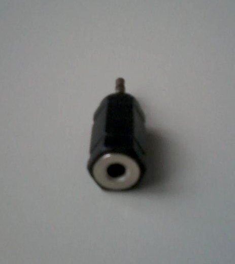 Adapter: Adapter Stecker 2,5 / Buchse 3,5 stereo – Neu und originalverpackt aus Basel von Pickman 1