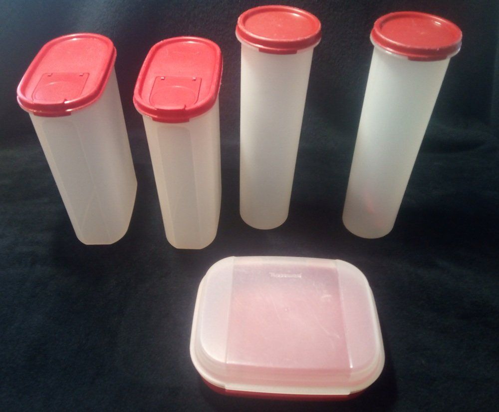 Tupperware Contenitori & Simili: TUPPERWARE 5er Set Vorratsbehälter in Rot – Usato da Werdenberg venduto da EXA-Secondhand 1
