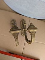 2 antike Bronze Vorhangstangenhalter oder Raffhalter