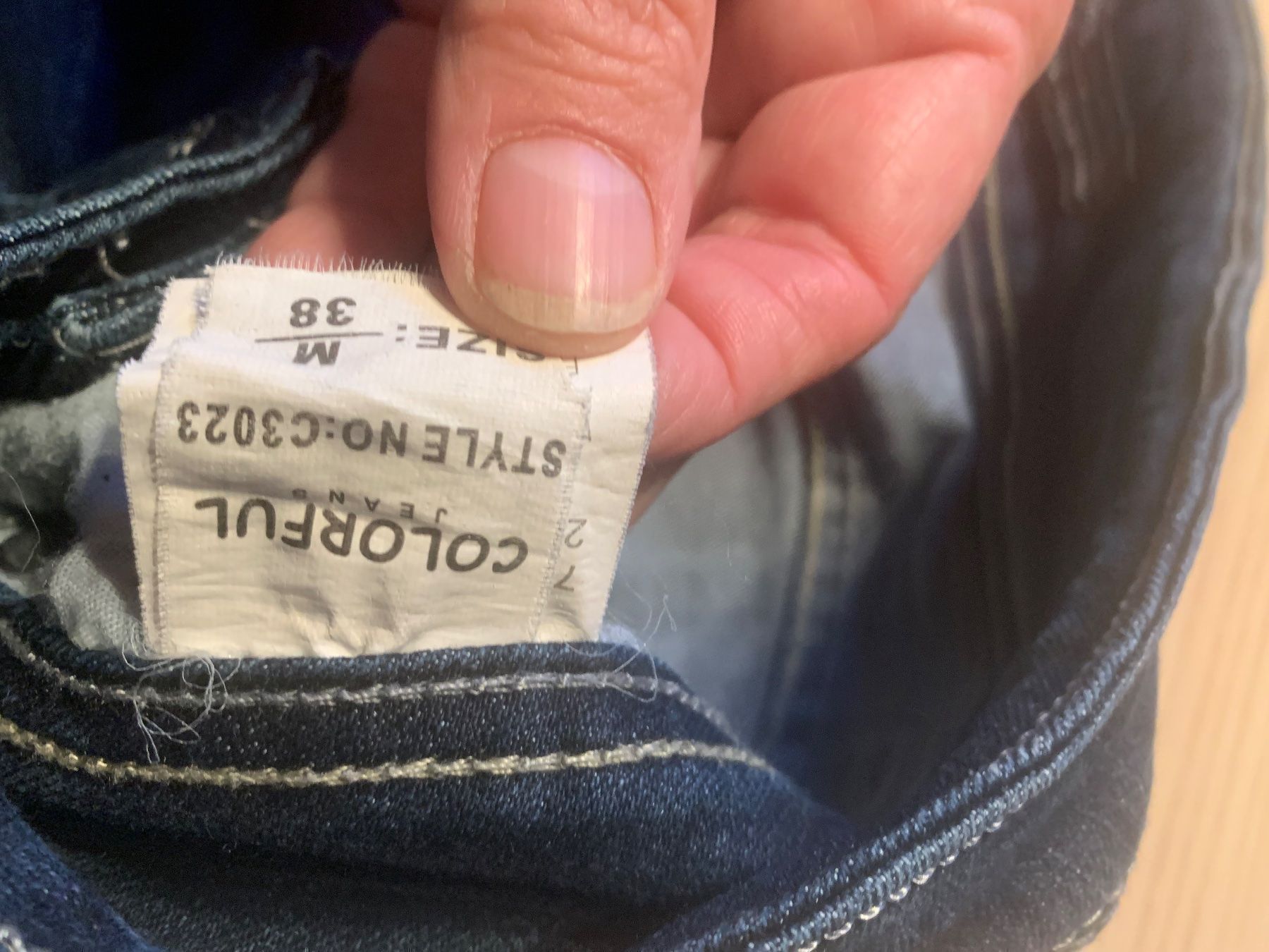 Hosen: Pantalon Colorful Taille 38 – Gebraucht aus Veyrier von kimedovapa 4
