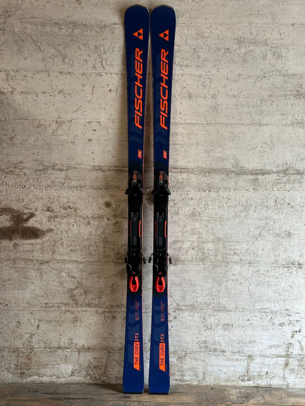 Fischer Sci: Fischer Curv DTX Ski 178CM 2024 – Usato da Emmenbrücke venduto da karkarkar